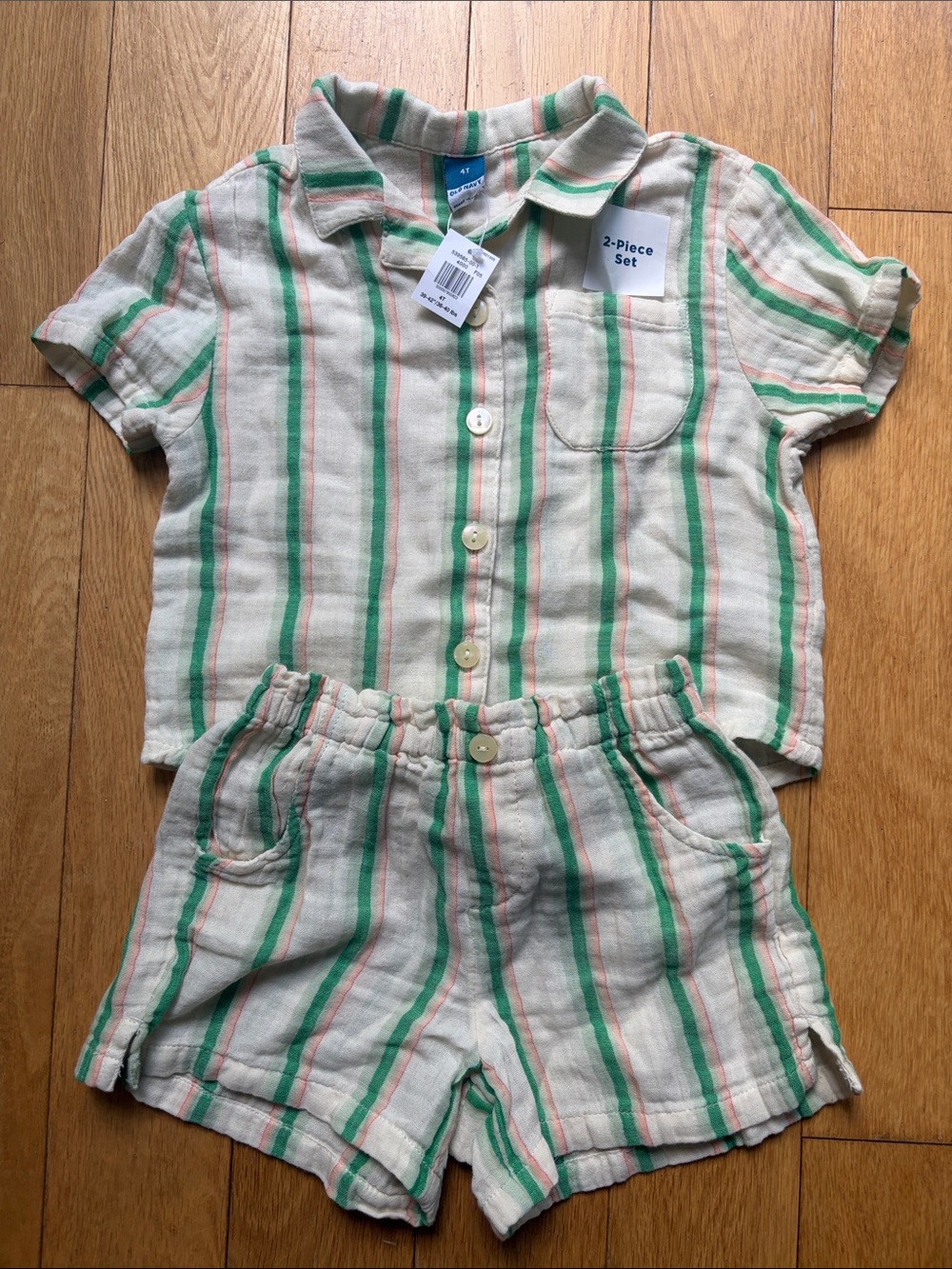 NWT🍑Old Navy 2-Piece Striped Pajama Set - Green & Peach Stripes
